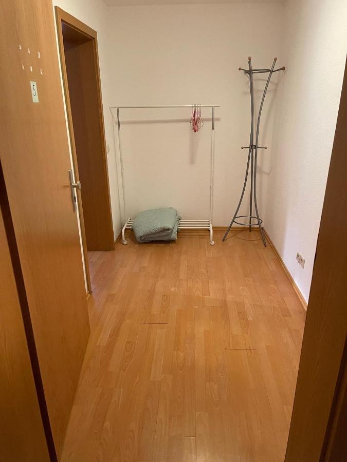 Apartment Five - Ep Ticket Garantie รูสท์ ภายนอก รูปภาพ